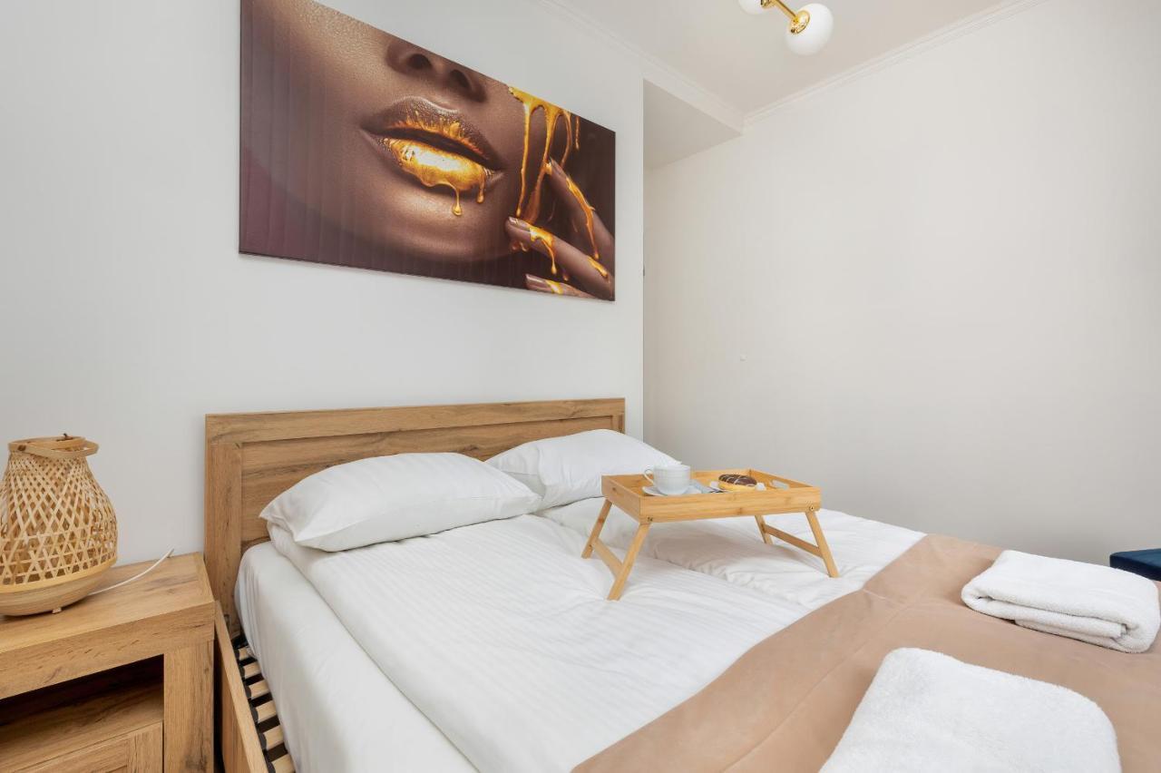 Beautiful One Bedroom Apartment Zamkowa By Rent Like Home Gdansk Exterior foto
